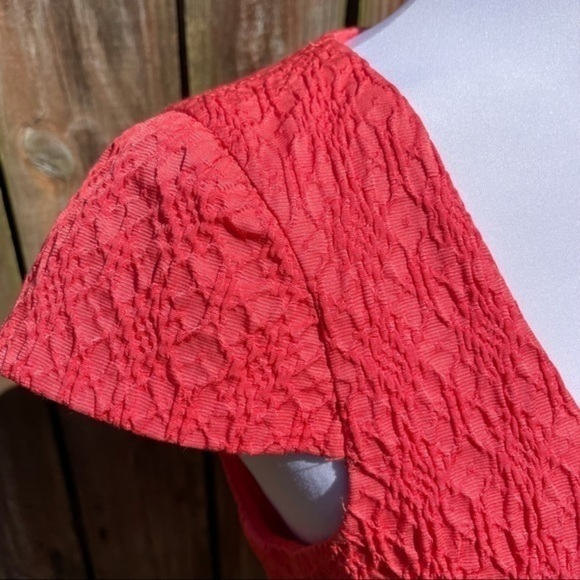 KAY UNGER Coral Cap Sleeve Buckle Sheath Dress 8 - Picture 15 of 16